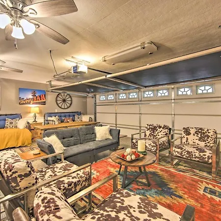 Happy Trails Hideout With New Bunk House And Hot Tub! Villa